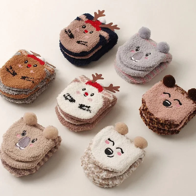 Autumn/Winter Non-Slip Warm Floor Socks, Indoor Yoga Socks, Low-Calf Slippers for Women, Cute Hedgehog Socks for Home, Christmas Gifts