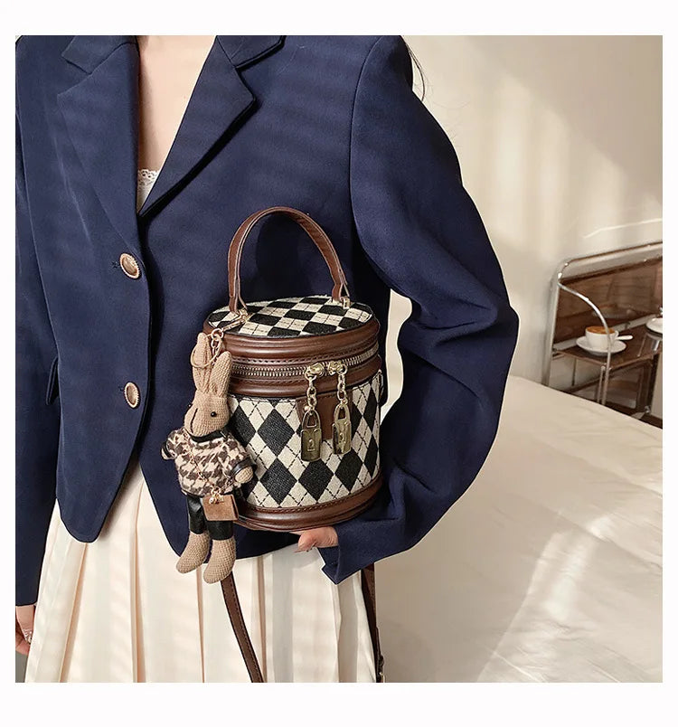 Luxury Women's Zipper Handbag, Small Leather Tote, Bucket Style Shoulder Bag