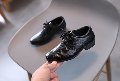 Men's leather shoes, black and white, versatile, children's, for school performance, casual, fashion, lace-up, children's formal shoes