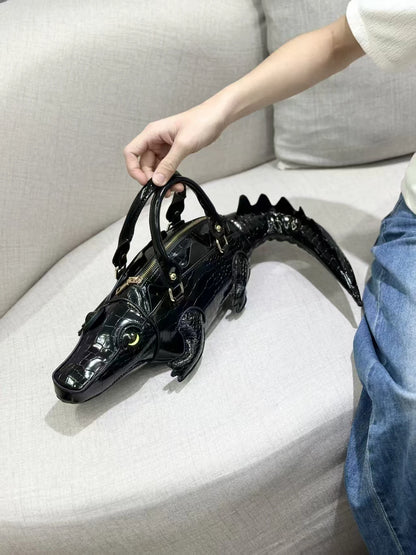 Exclusive alligator-shaped women's bag, new fashion 2025