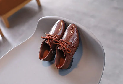 Men's leather shoes, black and white, versatile, children's, for school performance, casual, fashion, lace-up, children's formal shoes