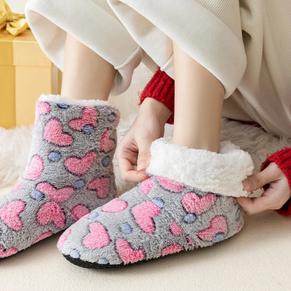 A Pair of Women's Winter Home Slippers, Warm, Padded, Thick, Colorful, Love, Mid-calf, Non-slip, Women's Walking Shoes
